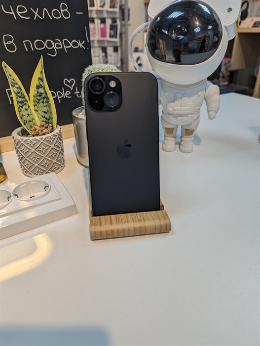 Б.У. Смартфон Apple iPhone 15 128 ГБ (356925797601901) 6414 - фото 33917