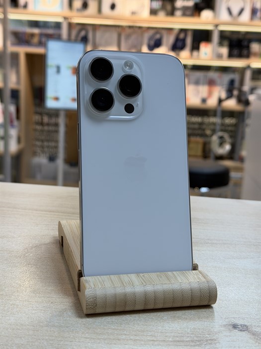 Б.У Apple iPhone 16 Pro 256gb (352533573106717) 6689 - фото 36263