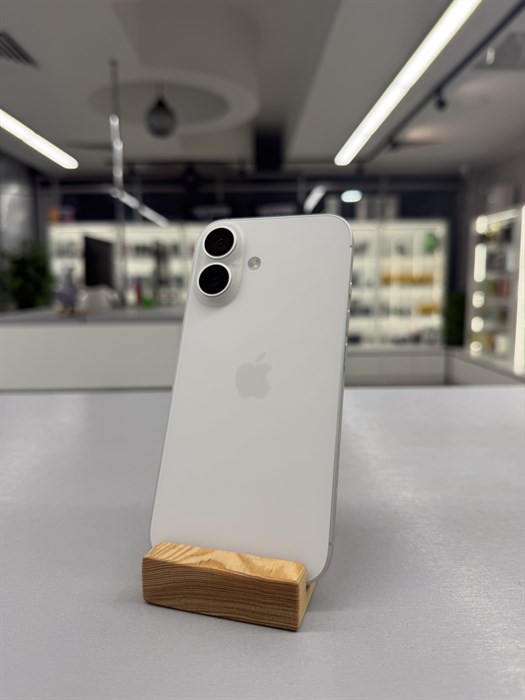Б/у. Apple iPhone 16 256 ГБ (356880920165714) 6081 - фото 41034